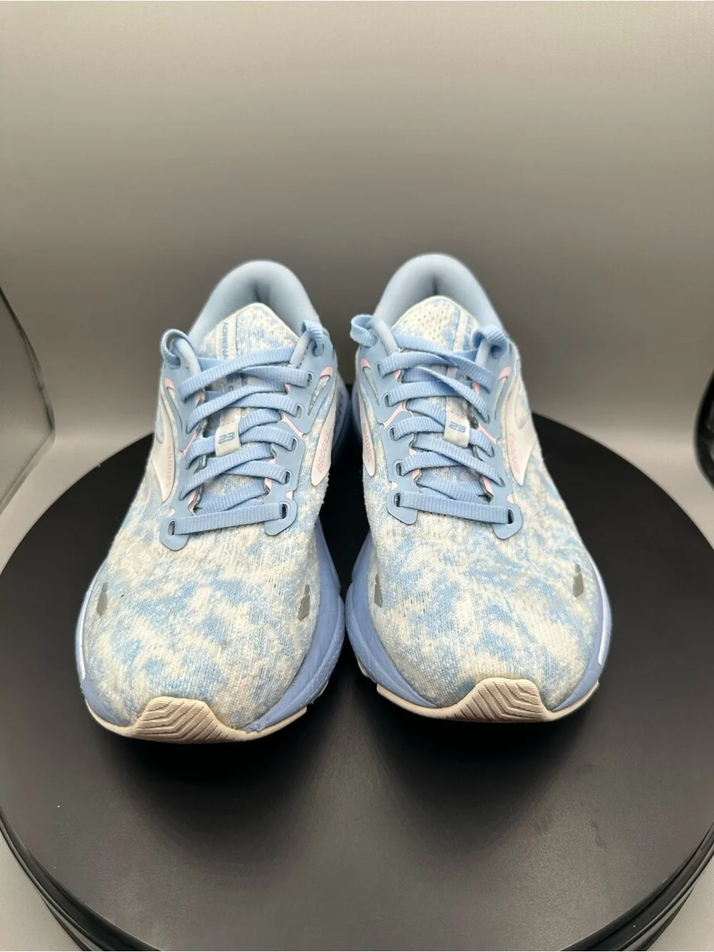 Brooks Adrenaline GTS 23 Running Sneakers Womens 7 B Light Blue Cloud Marble